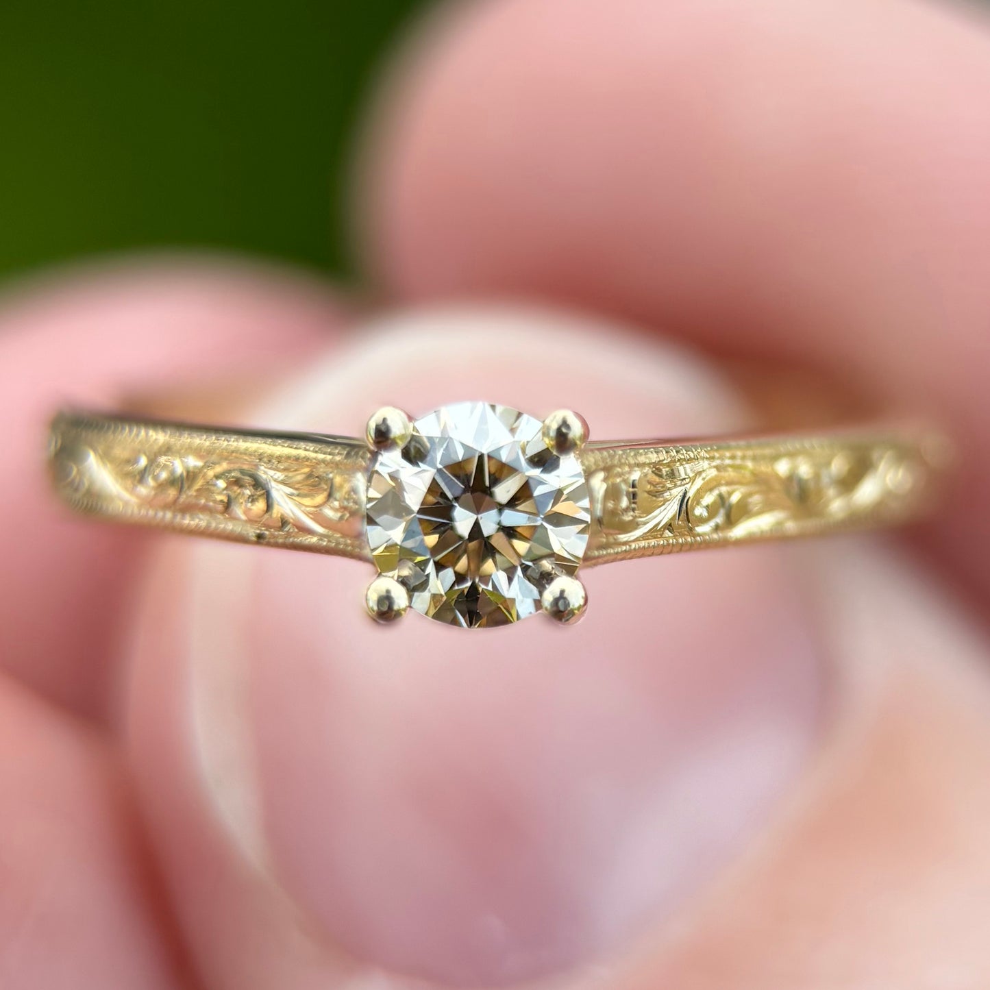 Ring med champagnefarget diamant