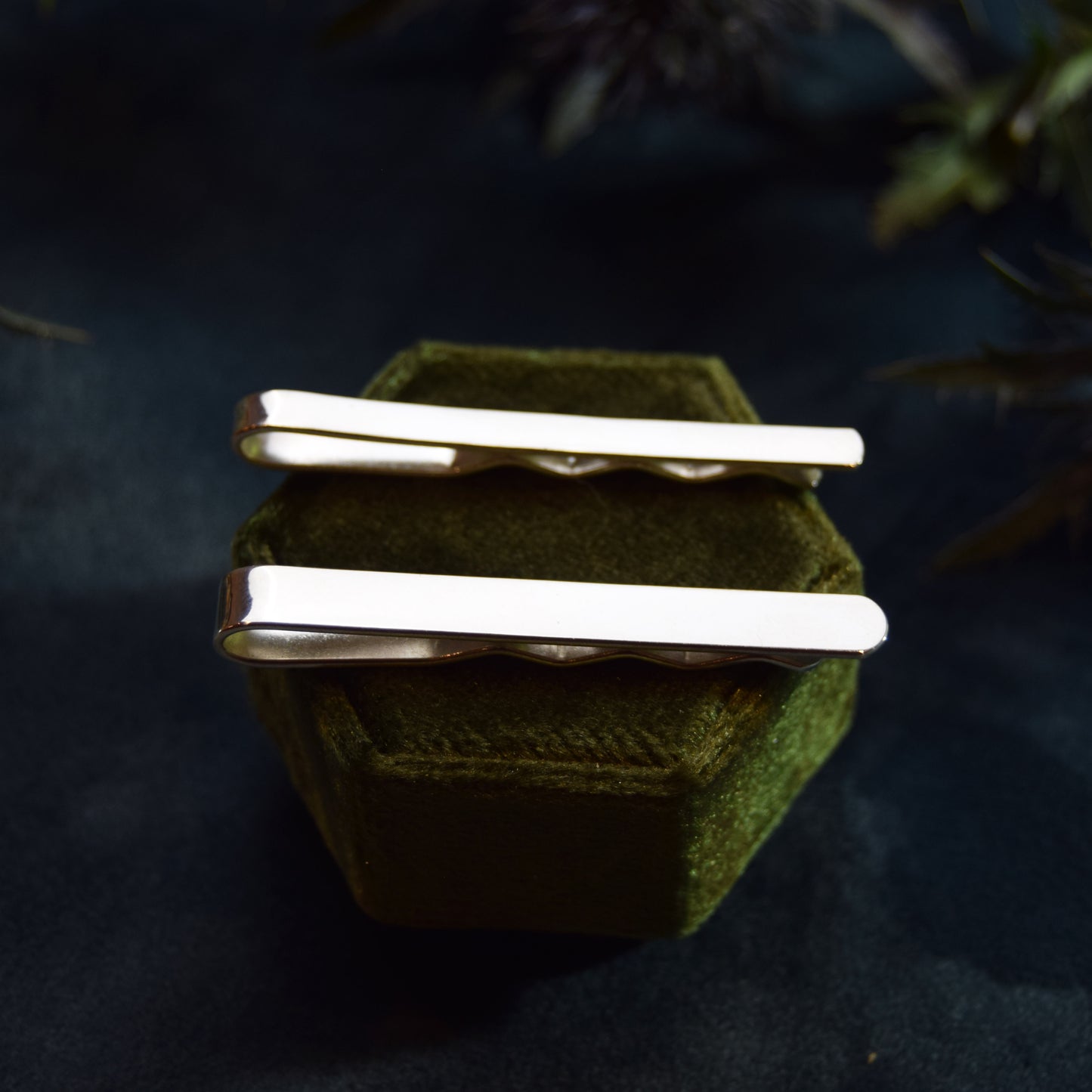 Tie pin with personal hand engraving