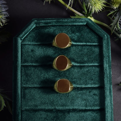 Regent Cushion Signet Ring in 14 Carat Yellow Gold