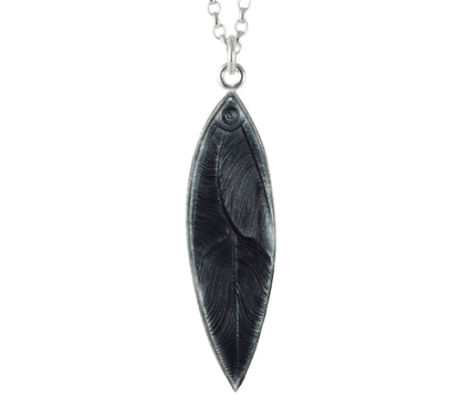 Dazzling Feather pendant